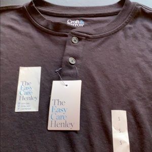 Easy care Henley size small NWT black